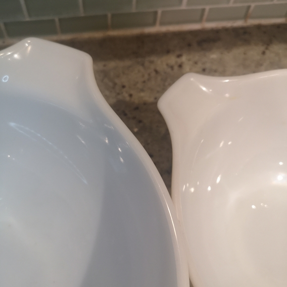 Vintage 2 x PYREX Forest Mushroom Cinderella Nesting 2.5 & 1.5 Liters Bowls - Picture 6 of 9